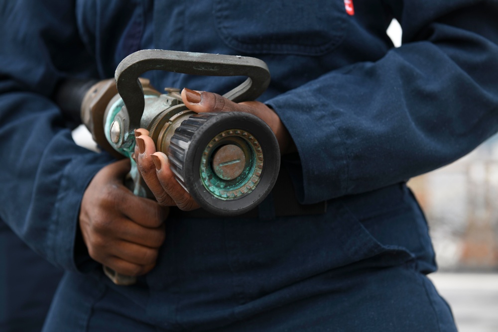 DVIDS Images Blue Ridge Conducts Crash and Salvage Drill [Image 1 of 5]