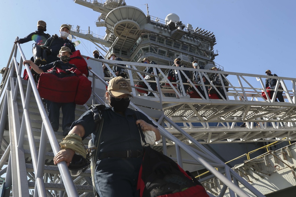 USS Bonhomme Richard Fire