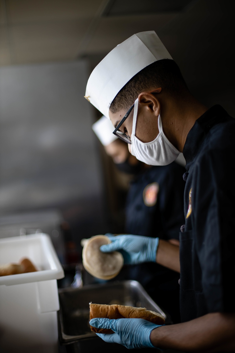 MCIPAC Food Service Specialists prepare thousands of meals for ROM Marines