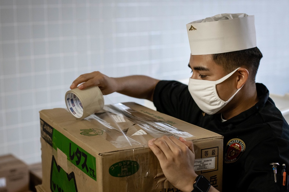 MCIPAC Food Service Specialists prepare thousands of meals for ROM Marines