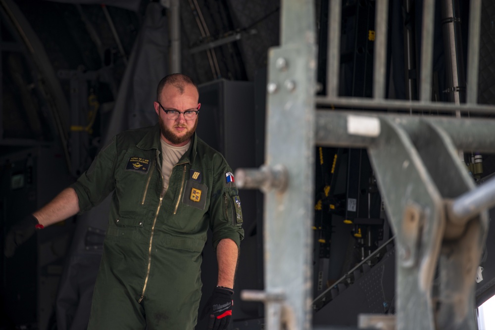 French Air Force arrive in Airbus A400M Atlas