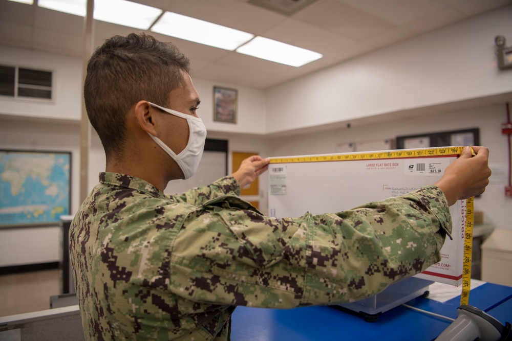 LSSA Marquez measures mail.