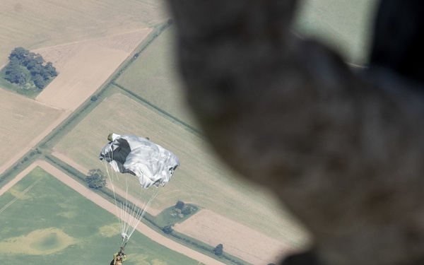 NSW practice jumps near RAF Mildenhall