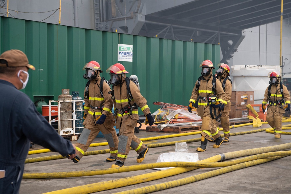 USS Bonhomme Richard (LHD 6) Fire