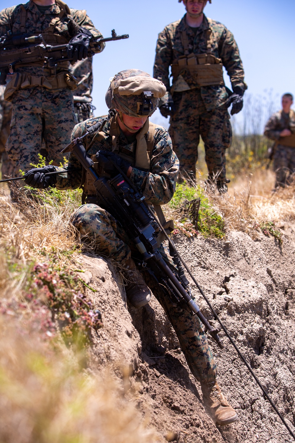 15th MEU’s small boat raid specialists take on rugged terrain