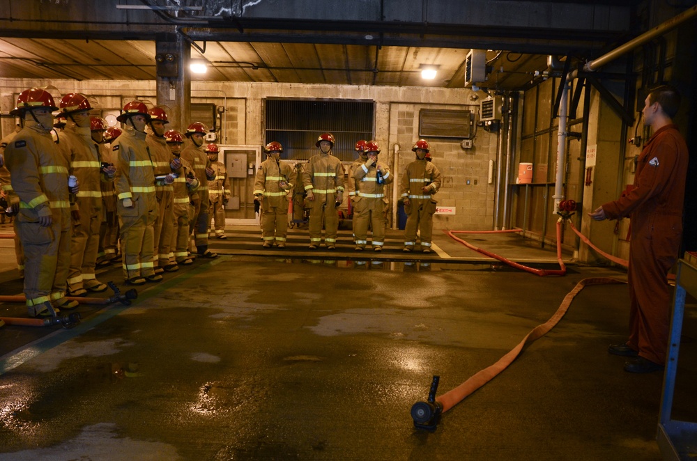 200706-N-TB852-1004 NEWPORT, R.I. (July 6, 2020)  Navy Officer Development School (ODS) conducts shipboard firefirghter training