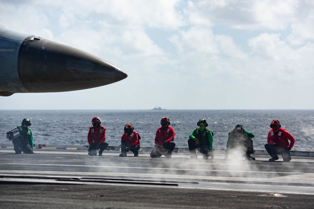 USS Ronald Reagan (CVN 76) Flight Operations