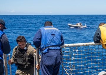 USS Michael Murphy Conducts Routine Operations