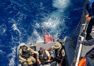 USS Michael Murphy Conducts Routine Operations