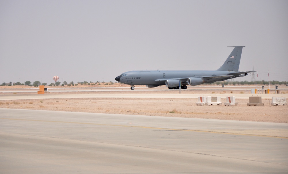 DVIDS - Images - Stratotankers Land At Prince Sultan Air Base [Image 4 ...