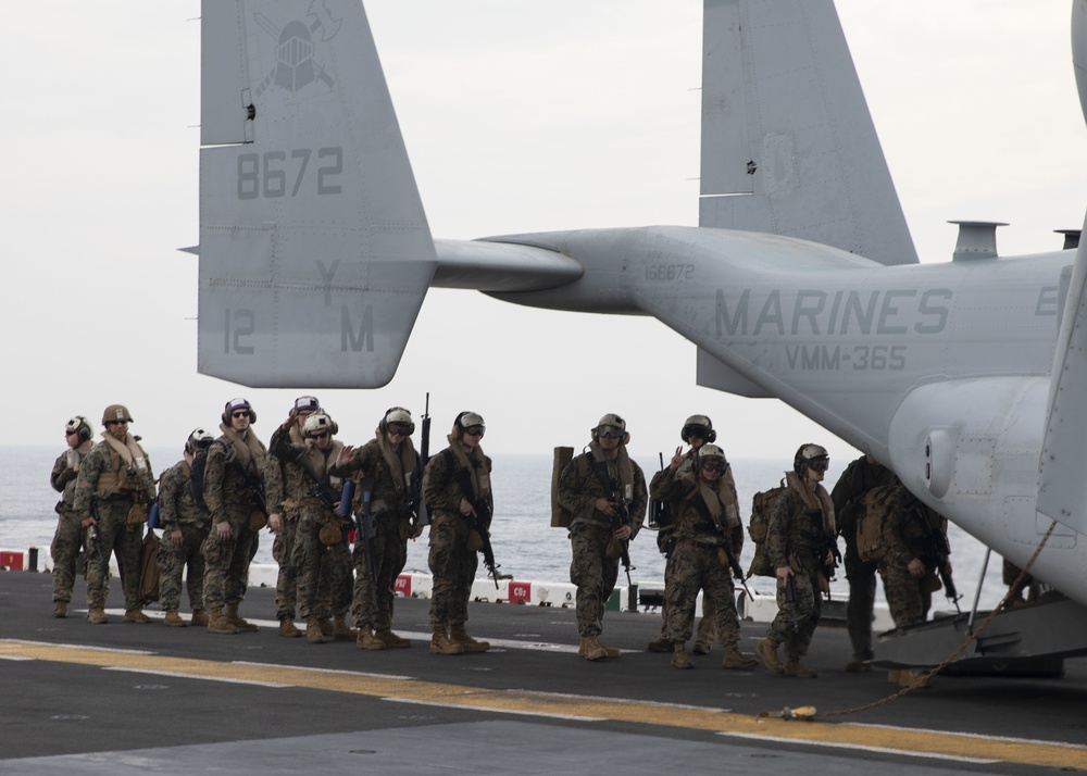 USS Bataan (LHD 5) Flight Operations and 26th MEU Offload