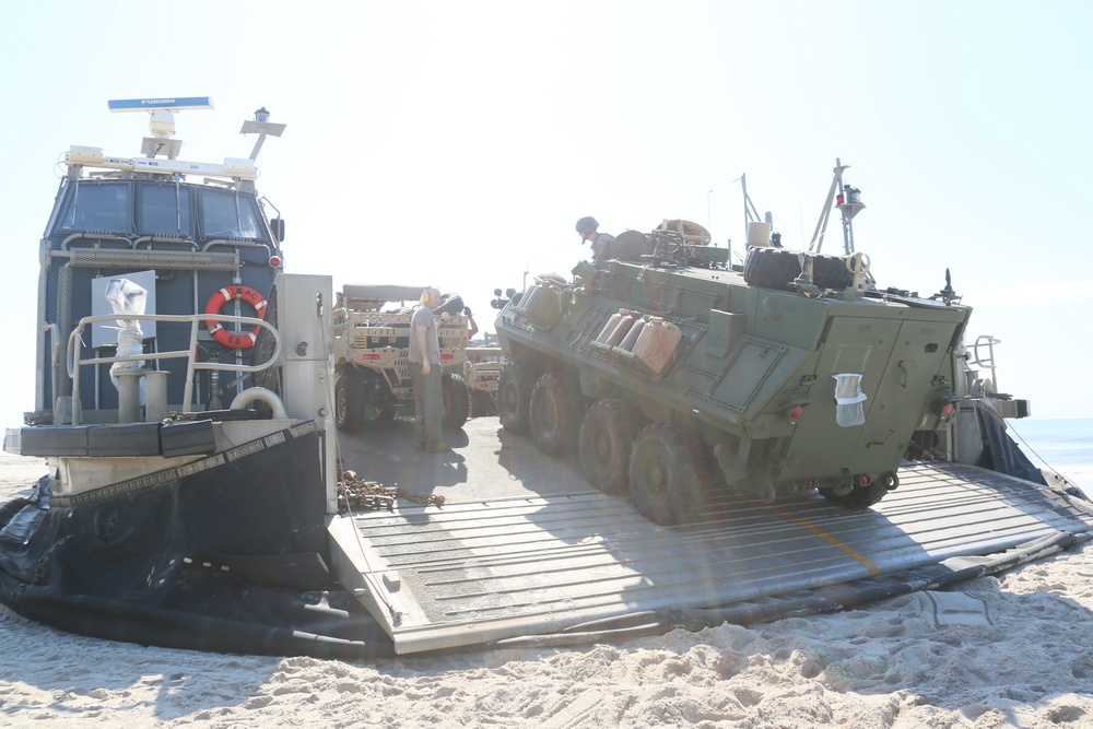 DVIDS Images 26th MEU returns from deployment [Image 4 of 5]