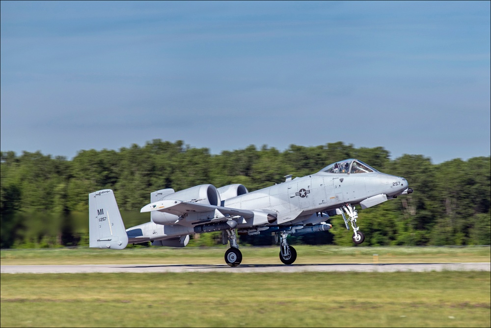 A-10 takes off from Selfridge