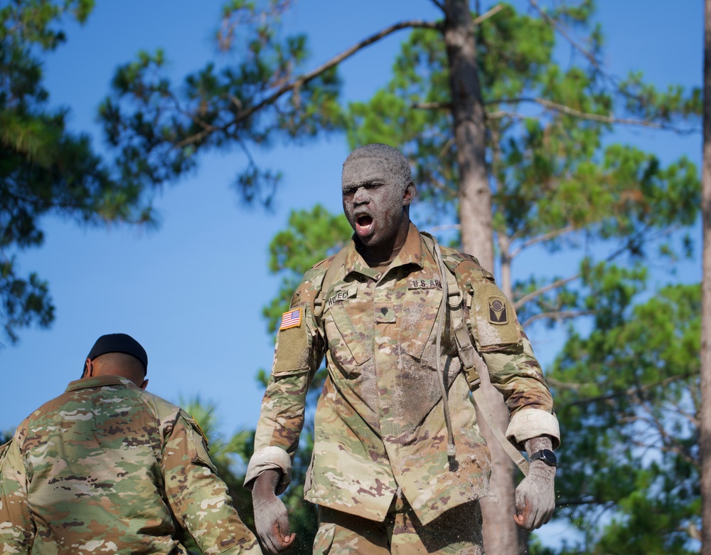 Florida Army National Guard Soldiers participate in Air Assault course zero day