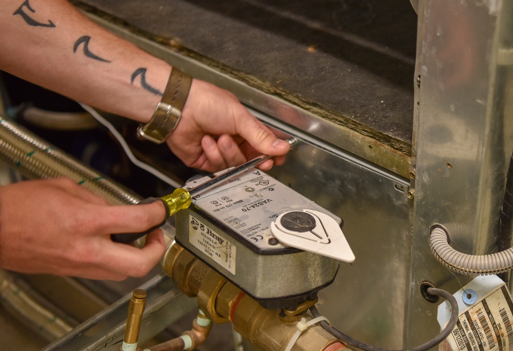 628th HVAC works to keep JB Charleston up and running