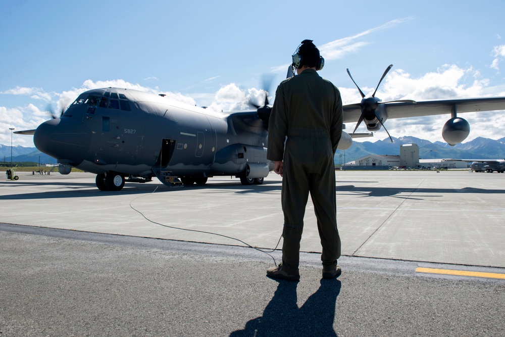 Alaska Guardsmen load the mission