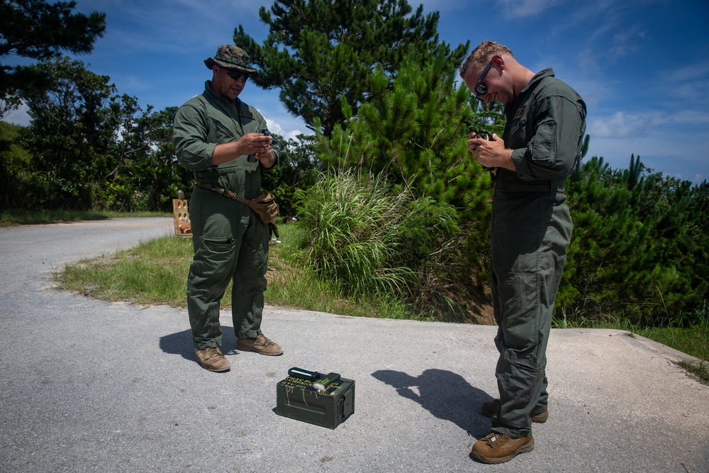 CLB 31, 31st MEU detonates explosive ordinance