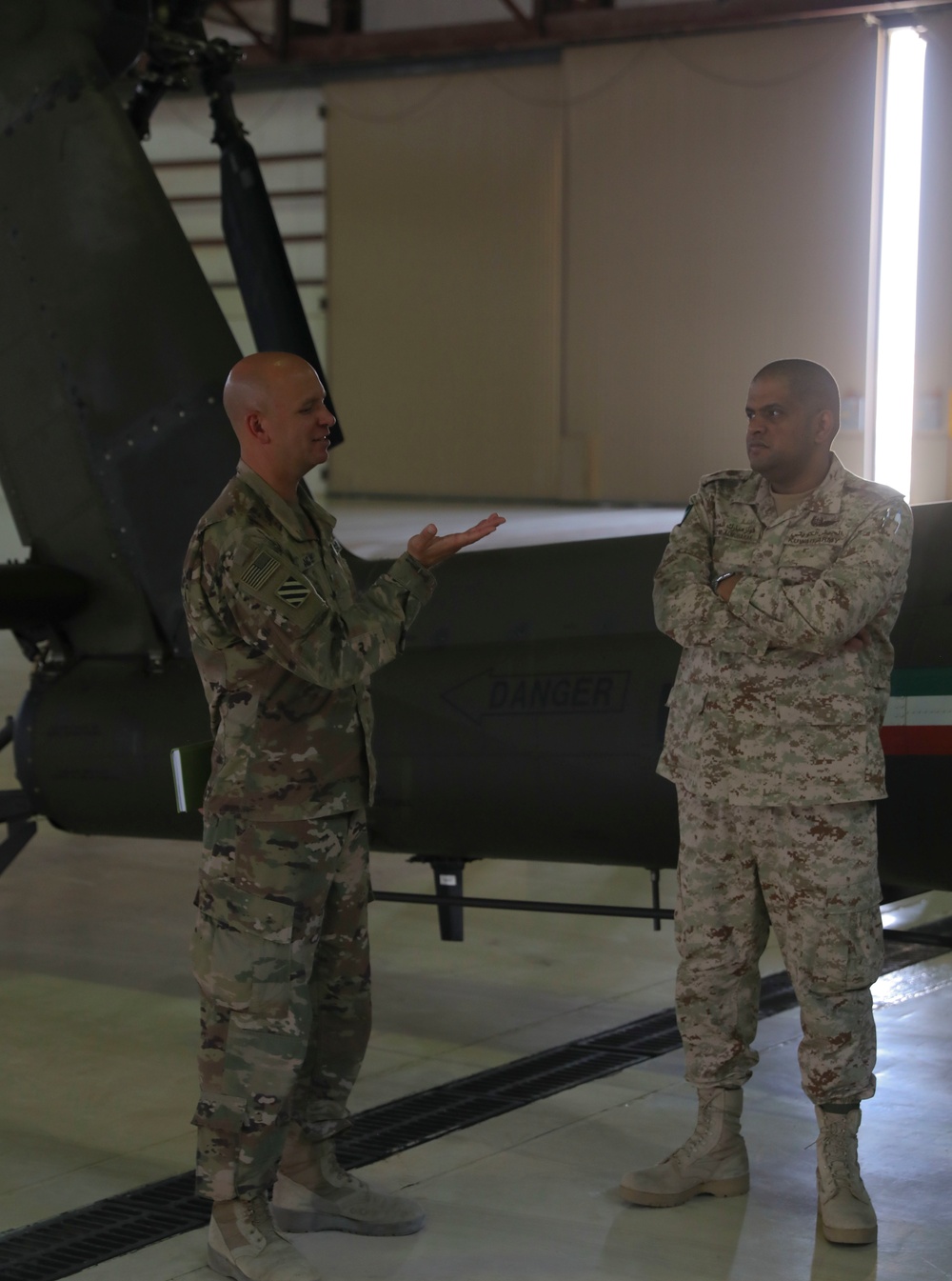 U.S. Army Meets with Kuwait Air Force