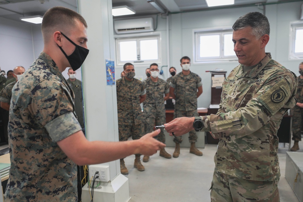 DVIDS - Images - AFRICOM Commander visits SPMAGTF-CR-AF 20.2