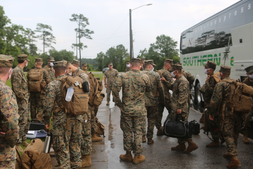 Marines aboard USS Oak Hill return from deployment
