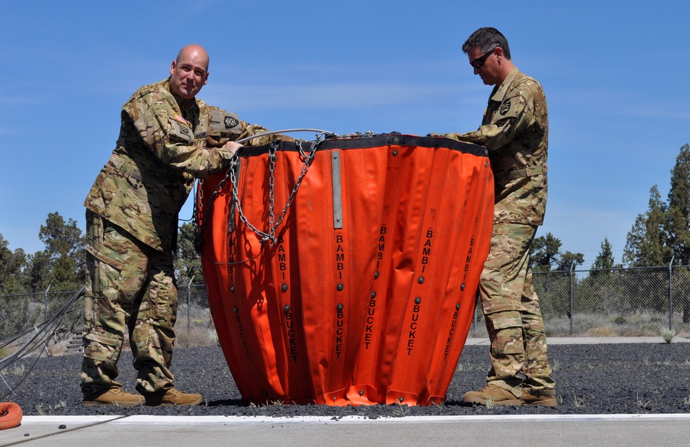 Oregon Army Blackhawks prepare for wildland fire missions