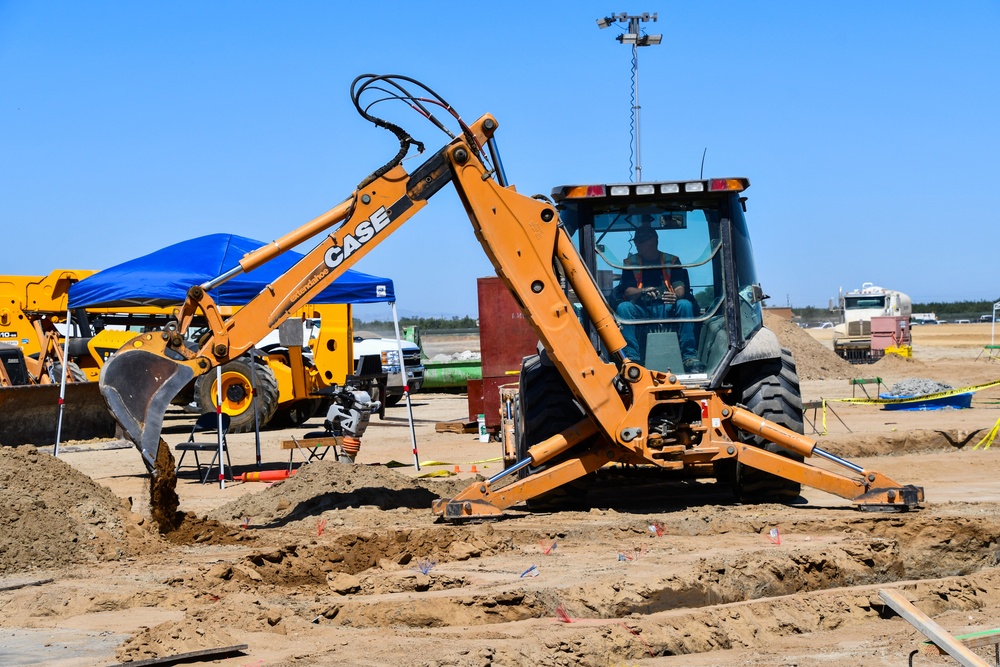 Sacramento District continues site raise at future VA clinic