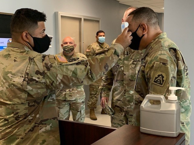 Leaders visit Medical Task Force at JBSA