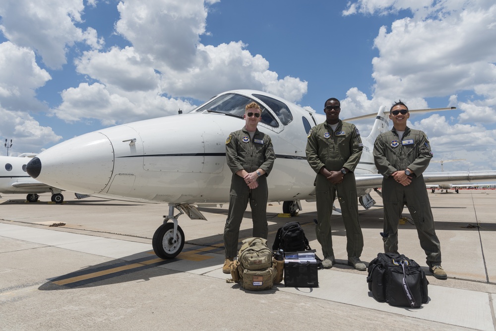 86th FTS leads future Air Force pilots to fly heavies