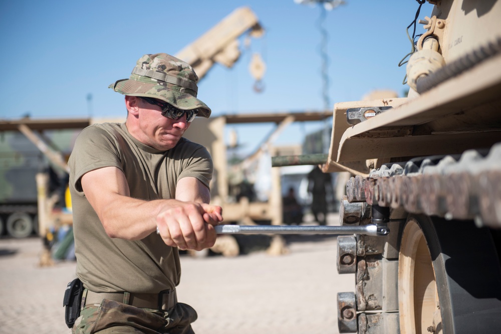 1/34 ABCT Soldiers make final preparations for 'the box'