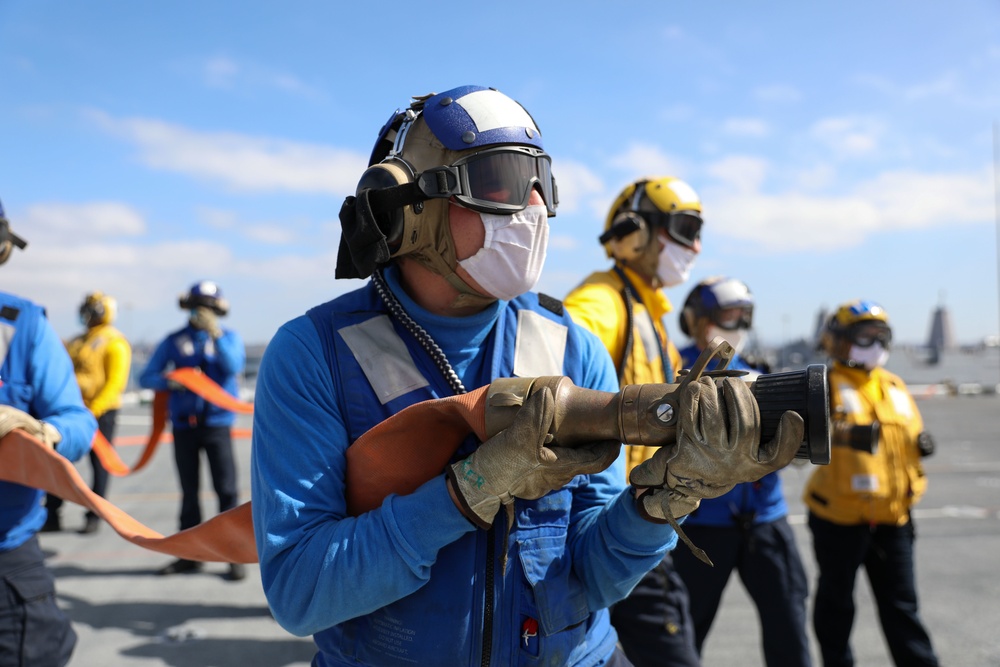 USS Makin Island Underway