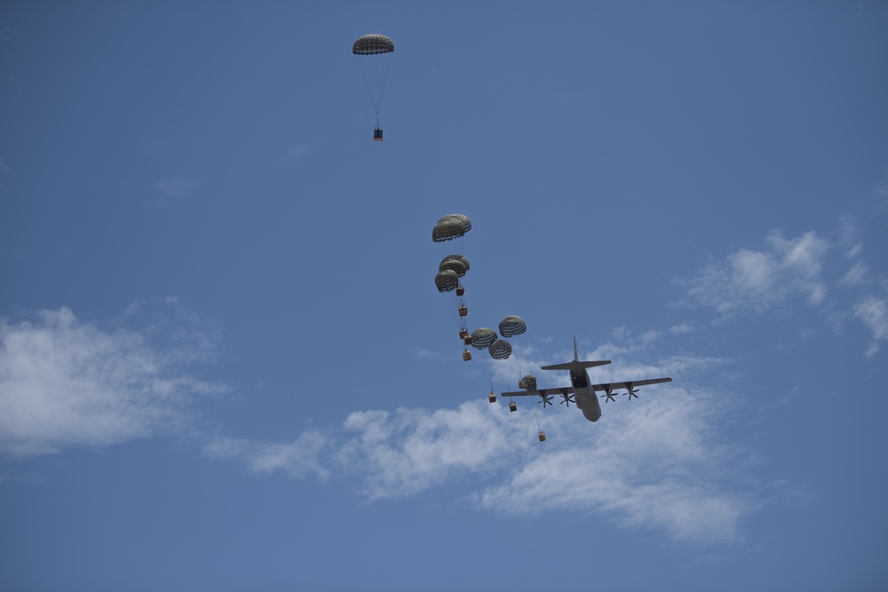 Dyess, Little Rock conduct largest formation flight in C-130J history