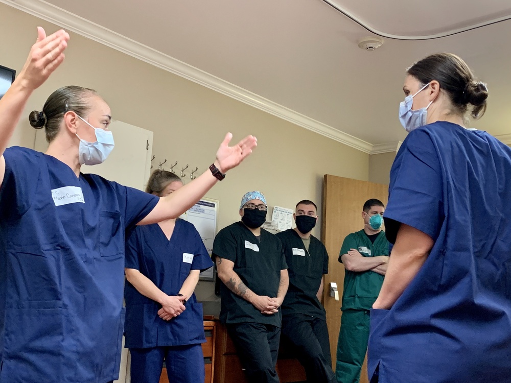 Soldiers support medical staff at United Memorial Medical Center in Houston