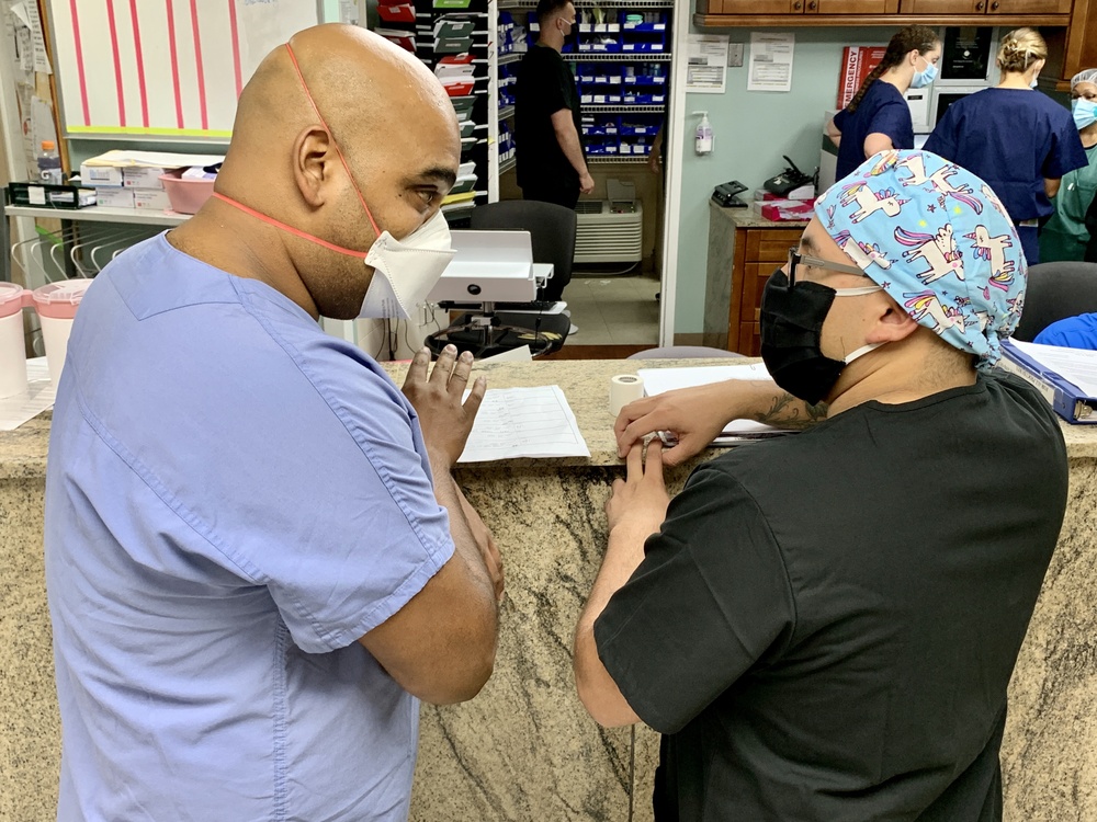 Soldiers support medical staff at United Memorial Medical Center in Houston