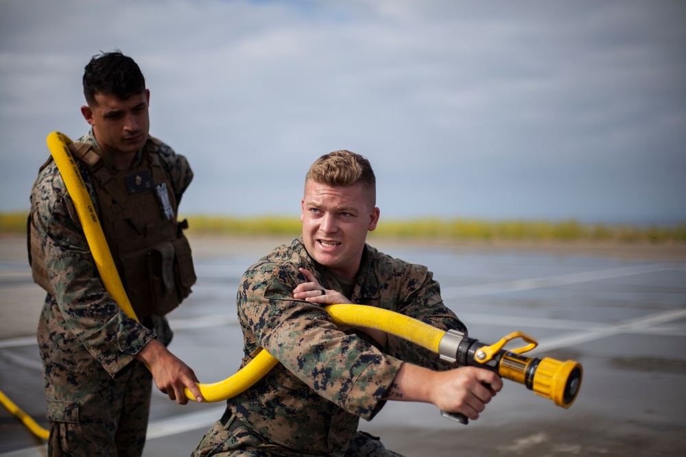 15th MEU Marines set up a FARP