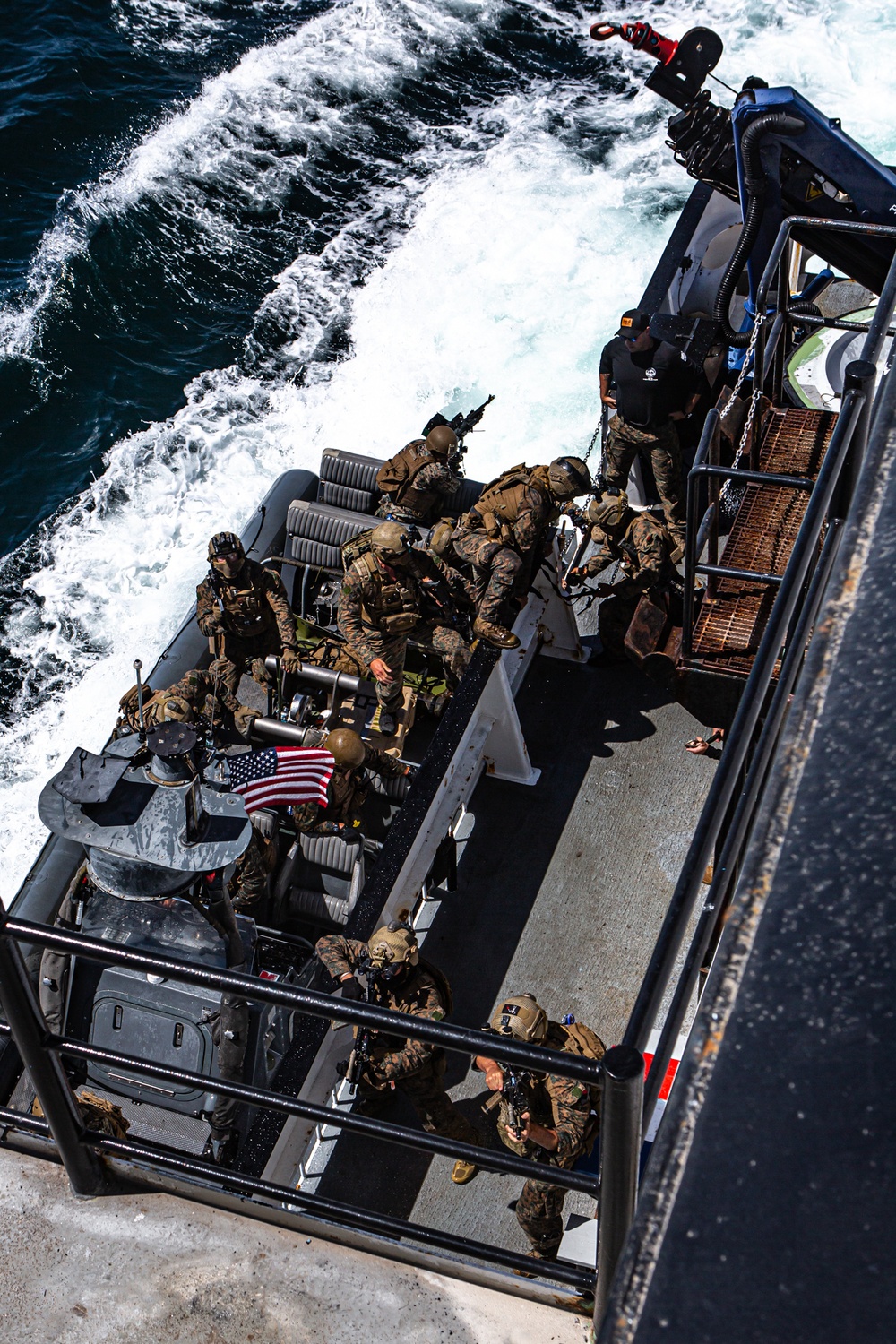 15th MEU’s ADR Det conducts VBSS training