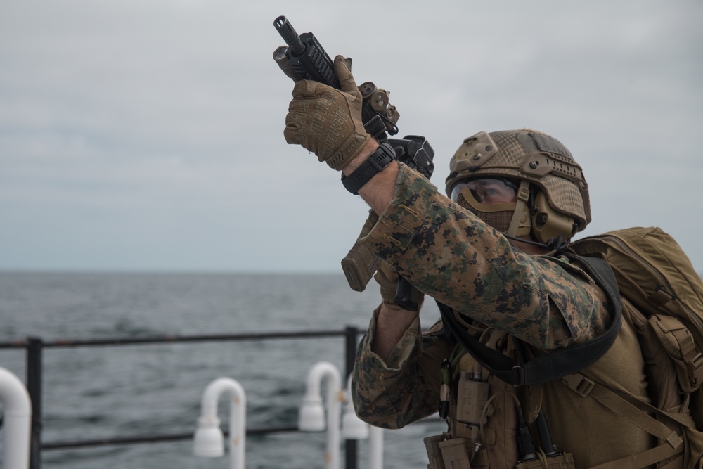 15th MEU All-Domain Reconnaissance Detachment conducts VBSS