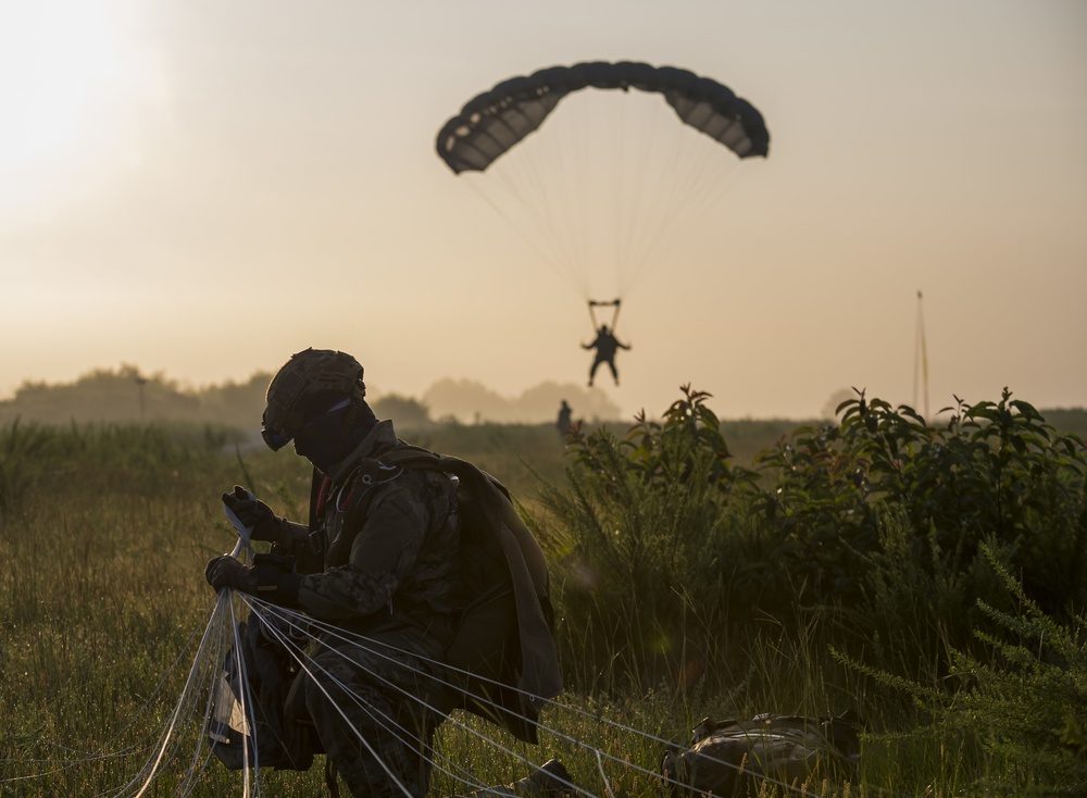 Airborne operations at Fort Bragg