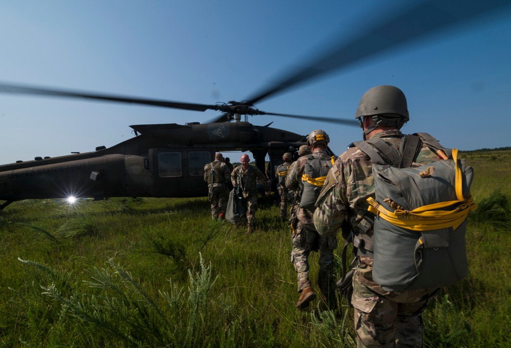 Airborne operations at Fort Bragg