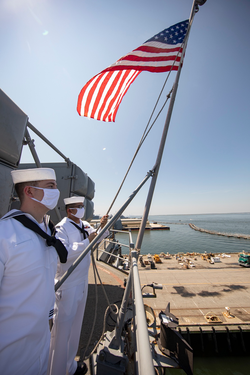 USS Bataan (LHD 5) Returns to Home Port