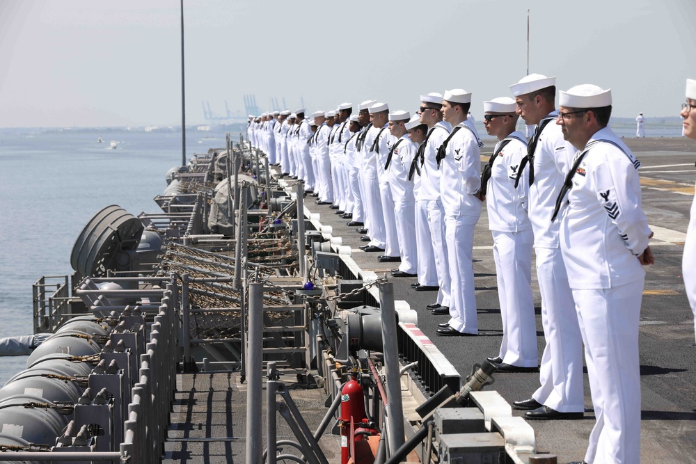 USS Bataan (LHD 5) Return to Homeport