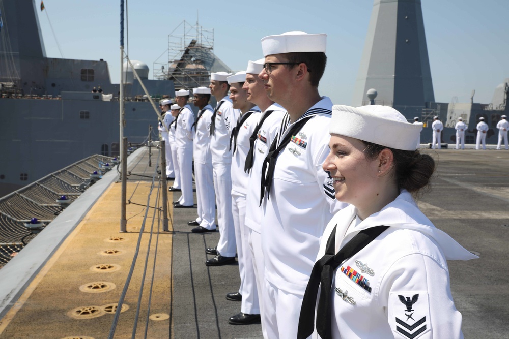 USS Bataan (LHD 5) Return to Homeport