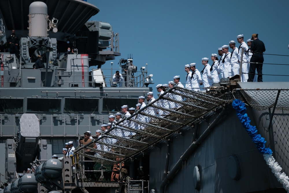 USS Bataan Returns to Naval Station Norfolk