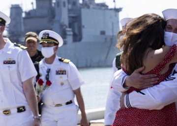 USS Newport News Returns from Deployment