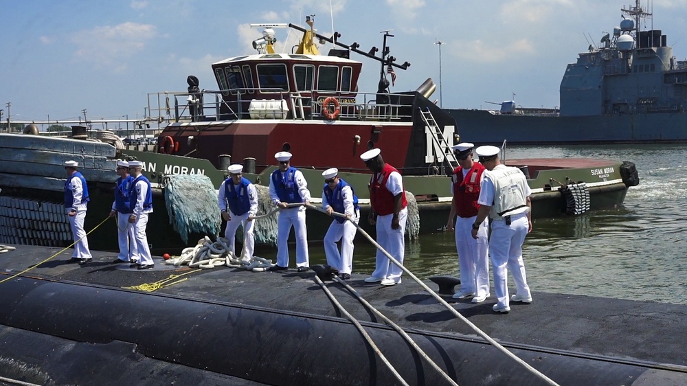 USS Newport News Returns From Deployment