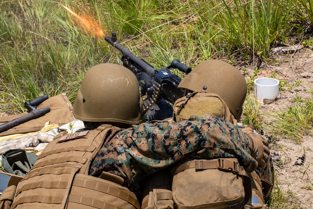 3rd Force Recon sends rounds down range