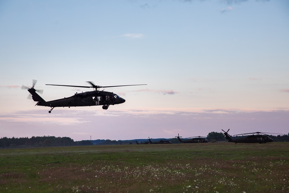 12th CAB conducts MEDEVAC exercises during Aerial Gunnery.