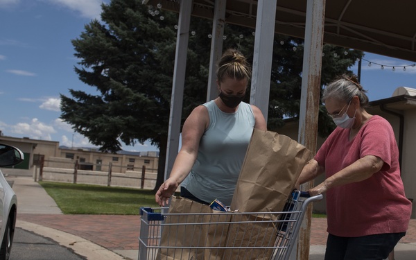 Kirtland Spouses Club collects donations for the Navajo Nation
