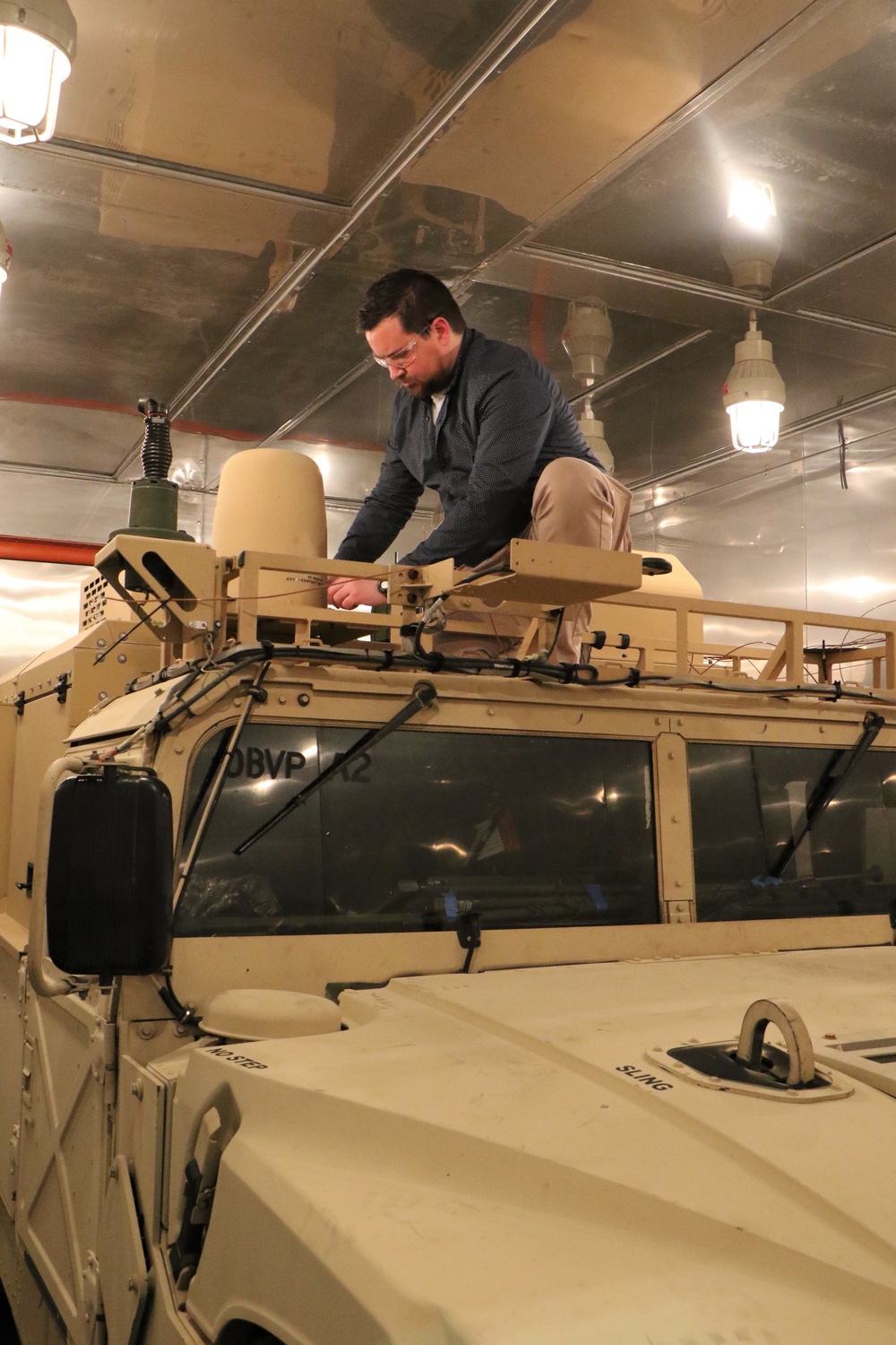 C5ISR Center works on Humvee in environmental test chamber