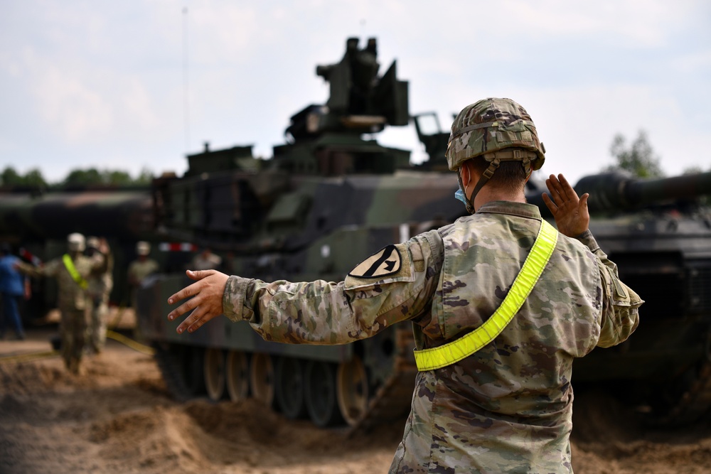 U.S. Soldiers Prepare Tanks Ahead of Exercise in Poland