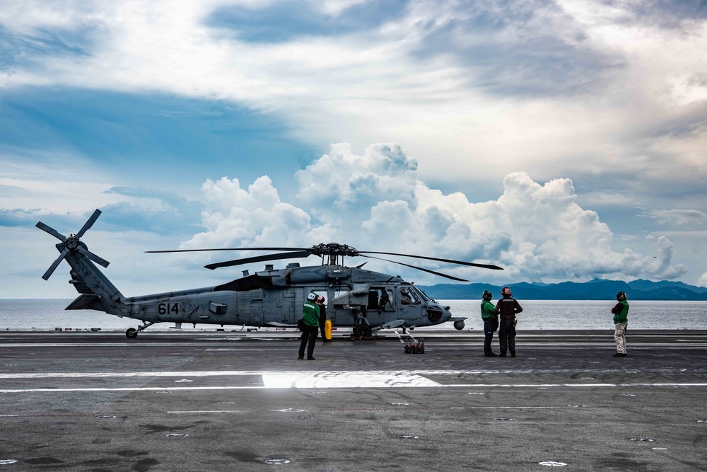 USS Ronald Reagan (CVN 76) Flight Operations
